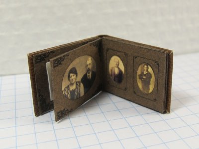 album-02.jpg