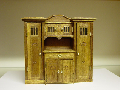 In the large sideboard was kept all the fine glasses and porcelain