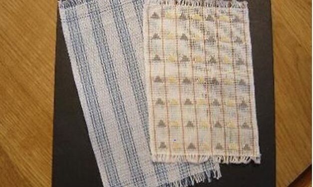 Plaid til dukkehuset